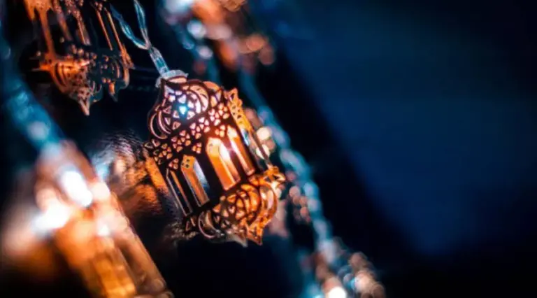 أجمل ما يقال في العشر الأواخر من شهر رمضان من الكتاب والسُنة .. متى موعد العشر الأواخر ؟