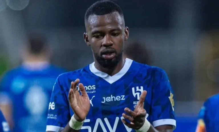 جماهير الهلال تطالب خيسوس بإشراك تمبكتي أساسيًا