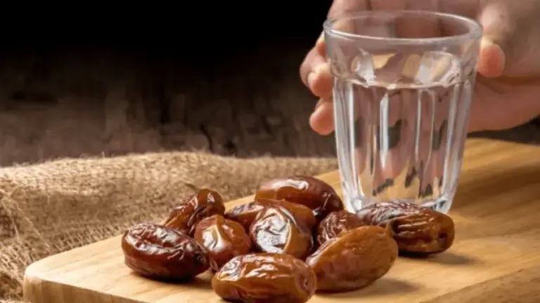 ما كفارة عدم قضاء صيام رمضان؟