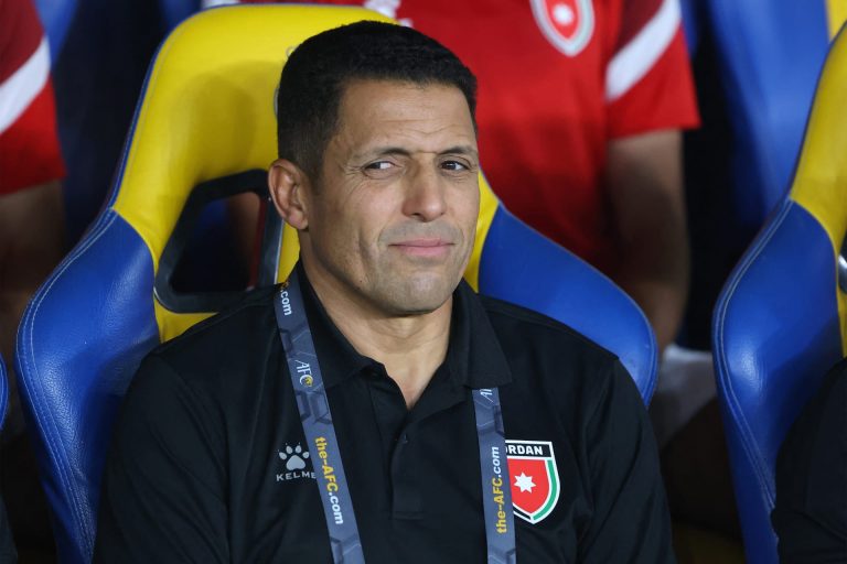 اتحاد الكرة العراقي: نشطت مفاوضات مع عموتة لتولي تدريب «أسود الرافدين»