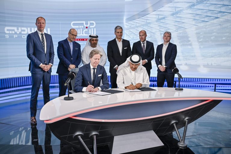 قنوات دبي الرياضية تحصل على حقوق بث الدوري الهولندي الممتاز لمدة ثلاثة مواسم.