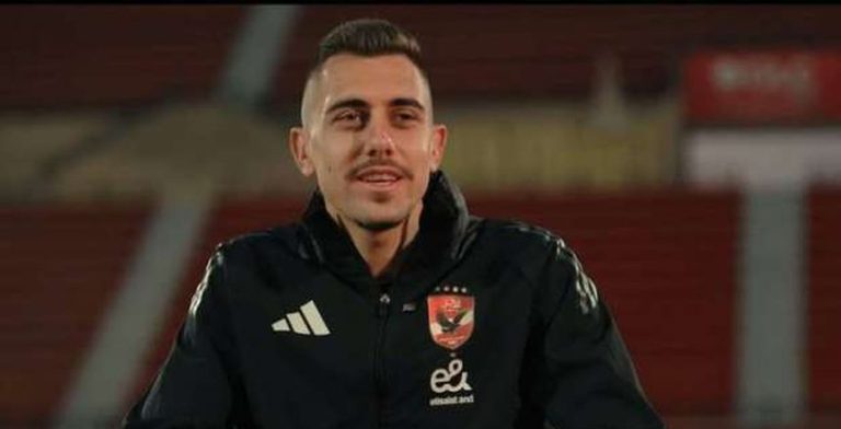 إبراهيم فايق يعلن عدم قبول الأهلي طلب جراديشار