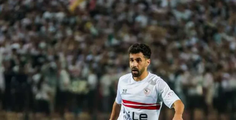 ثلاثة عروض لعبدالله السعيد من الدوري المصري