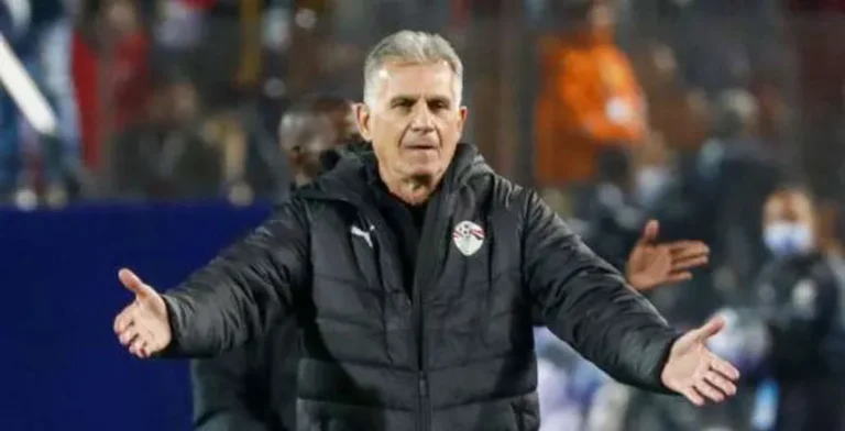 الأهلي يقرر مصير كيروش في تولي تدريب الفريق بدلاً من كولر.
