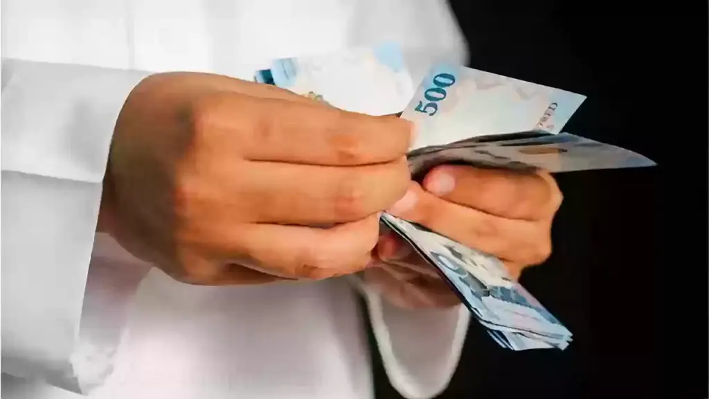 احصل على قرض بـ 12 ألف ريال فورًا في حسابك