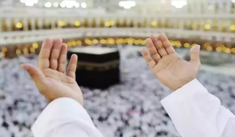 استعلم عن تأشيرة العمرة برقم الجواز من هُنــــا.. رابط وخطوات الاستعلام عن تأشيرة العمرة وشروط الحصول عليها