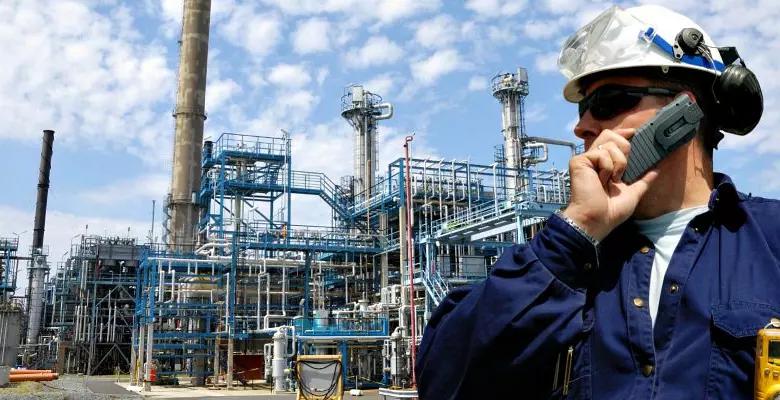 سلم رواتب مهندسين أرامكو 2025 كم الراتب بعد الزيادة الأخيرة؟