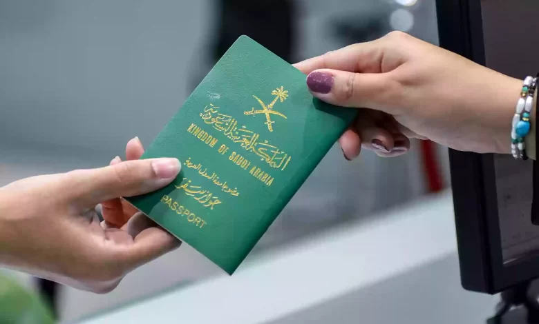 تفاصيل وشروط طلب الزيارة العائلية في السعودية ومتطلبات الحصول على التأشيرة الخاصة