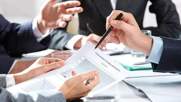 كيفية تحويل المؤسسة إلى شركة؟ وزارة التجارة السعودية توضح المتطلبات