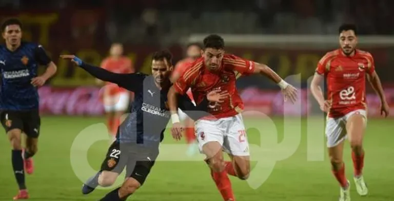 موعد مباراة الأهلي ضد سيراميكا كليوباترا: القنوات الناقلة واسم المعلق