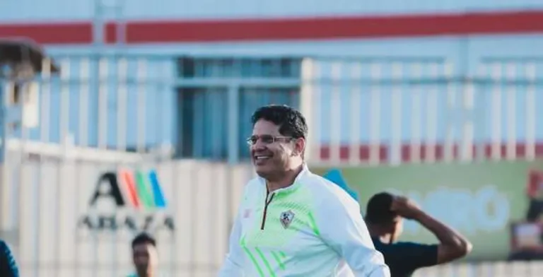 ناصر ماهر يقود التشكيل الرسمي لمباراة الزمالك وسيراميكا.. مفاجآت أيمن الرمادي.