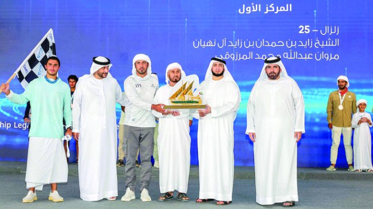 راشد بن حمدان يعلن فوز «زلزال 25» بلقب سباق القفال 34