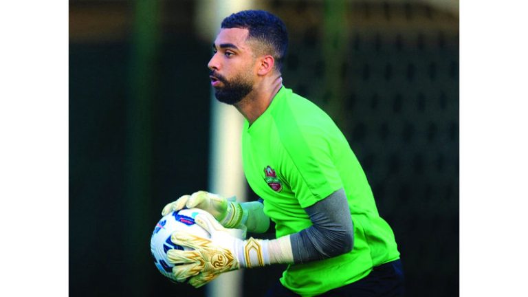 شباب الأهلي يطمح لإنهاء الموسم بتحقيق لقبي الدوري والكأس