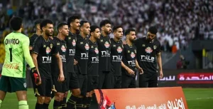 <p><strong>فقرة بدنية للاعبي الزمالك قبل مواجهة البنك الأهلي في الدوري</strong> </p>
<p>تستعد بعثة فريق الزمالك إلى خوض مباراة مهمة أمام البنك الأهلي في إطار الدوري، حيث تشمل التحضيرات التركيز على الجوانب البدنية لللاعبين. يتضمن البرنامج التدريبي تمارين مكثفة تهدف إلى تعزيز اللياقة البدنية والقدرة على التحمل، مع أهمية تحسين الكفاءة الفنية من خلال التدريبات الجماعية. يأمل الجهاز الفني أن يؤدي هذا التحضير إلى تقديم أداء قوي ومستوى مرتفع في المباراة المرتقبة.</p>