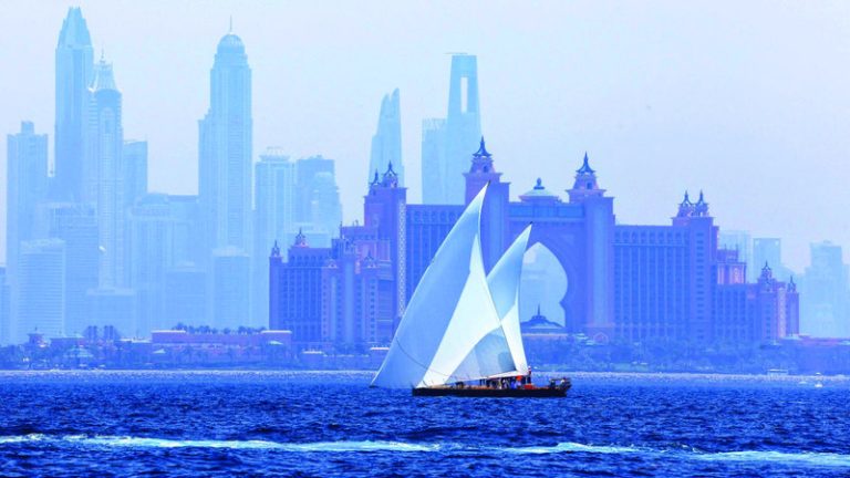 «دبي البحري»: إنجازات «القفال» تعزز مكانته كحدث عالمي