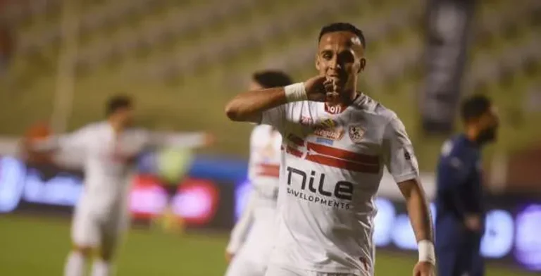 اختبار طبي حاسم يحدد موقف ناصر منسي من مباراة الزمالك والبنك الأهلي