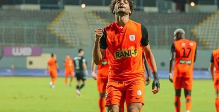 فاركو يطلب 150 مليون جنيه من بيراميدز للتخلي عن عمرو ناصر