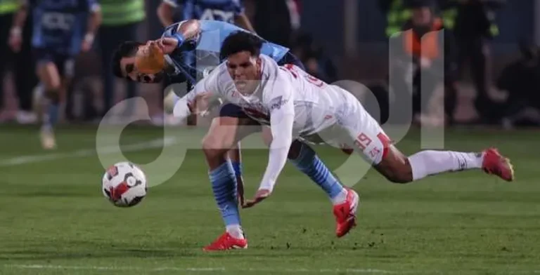 إعادة صياغة العنوان: ترتيب الدوري المصري قبل مواجهتي الزمالك وبيراميدز: الأهلي يتصدر الترتيب.