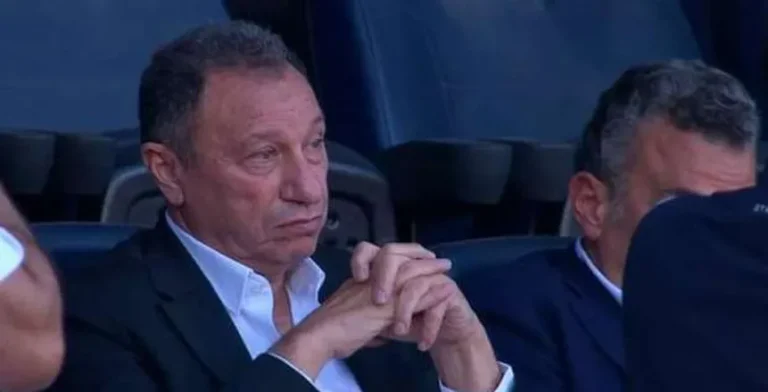 الخطيب يتولى مفاوضات التعاقد مع لاعب دفاعي جديد للنادي الأهلي