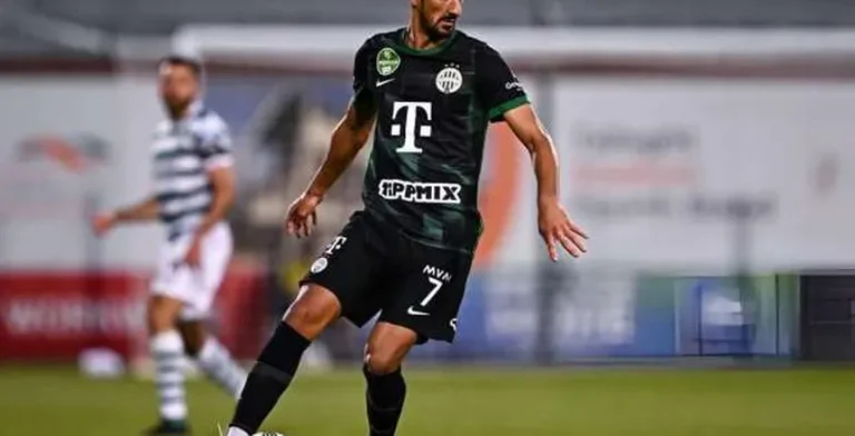 محمد علي بن رمضان يتخلى عن ثلاثة لاعبين من الأهلي.