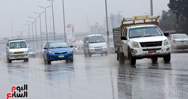 أخبار اليوم: هطول أمطار خفيفة متفرقة على بعض مناطق القاهرة الكبرى.