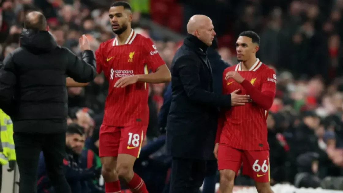 أرنولد يواجه قيودًا صارمة في ريال مدريد قبل الانتقال الصيفي