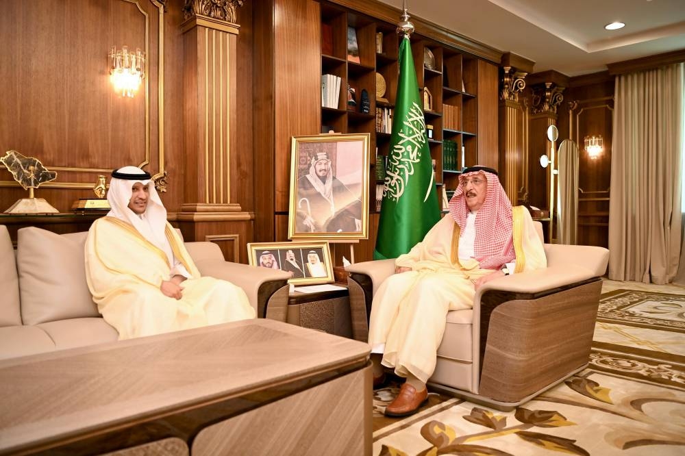 أمير جازان يلتقي مدير عام فرع وزارة العدل في المنطقة