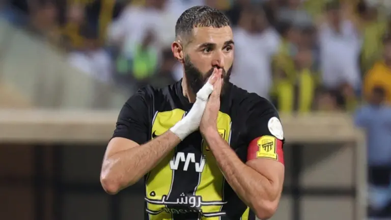 حقيقة غياب بنزيما حتى نهاية الموسم! أنباء محزنة حول اللاعب بنزيما لاعب الاتحاد!