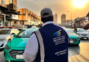 إعادة صياغة العنوان: “قائدو سيارات الأجرة بدون بطاقة سائق”