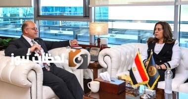 اجتماع تنسيقي لبحث توظيف الخدمات المالية غير المصرفية في المحافظات