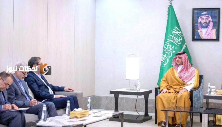 اجتماع وزير الداخلية ورئيس منظمة الحج والزيارة الإيراني بشأن الاهتمامات المشتركة