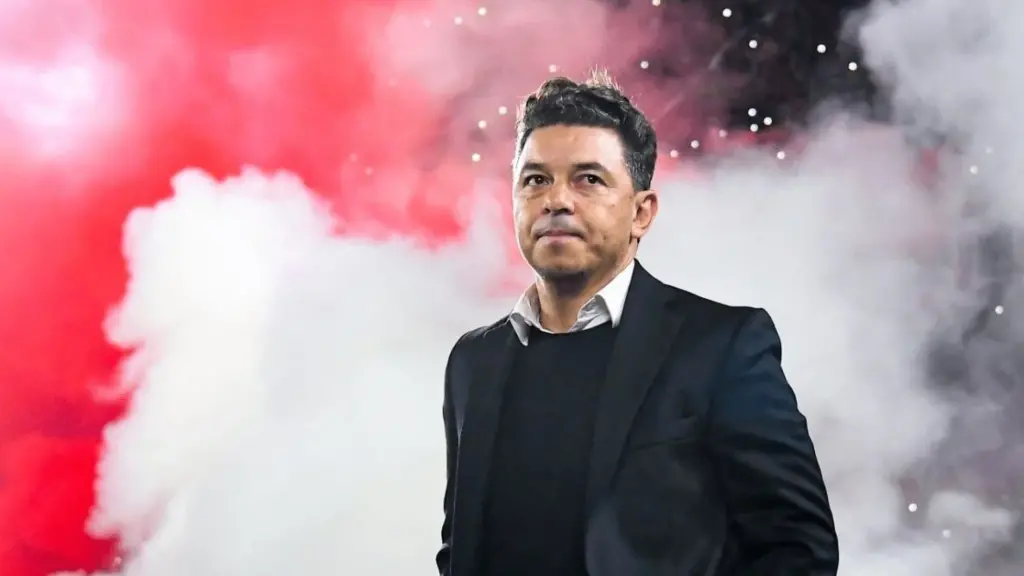 .الجماهير غاضبة من راتب مدرب الاتحاد