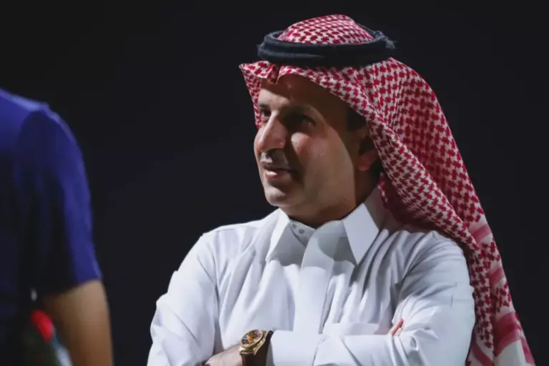 تنازلات أمام خليفة آل معمر!…حسم هوية رئيس نادي النصر الجديد