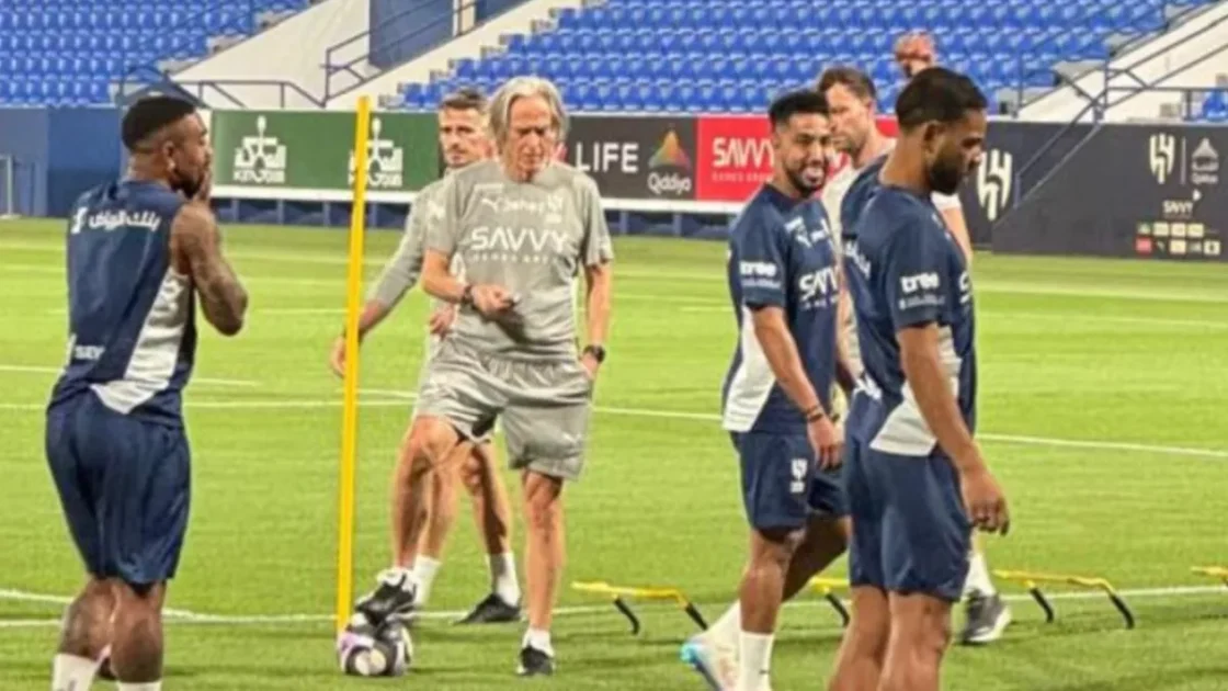 خيسوس وداعا لجماهير الهلال بعد الرحيل الرسمي