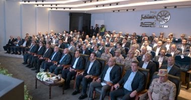 رئيس الوزراء يحضر توقيع اتفاقية مع موانئ أبو ظبي لإقامة منطقة صناعية ولوجستية
