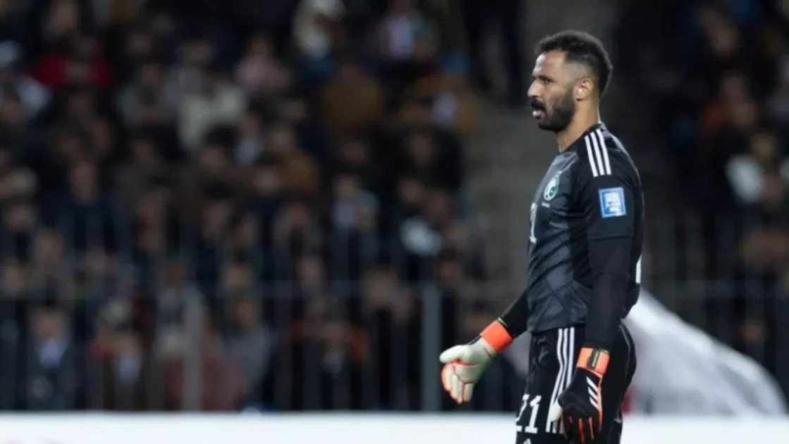 رحيل محمد العويس عن الهلال يثير أزمة فنية والجماهير تطالب الإدارة بالتدخل