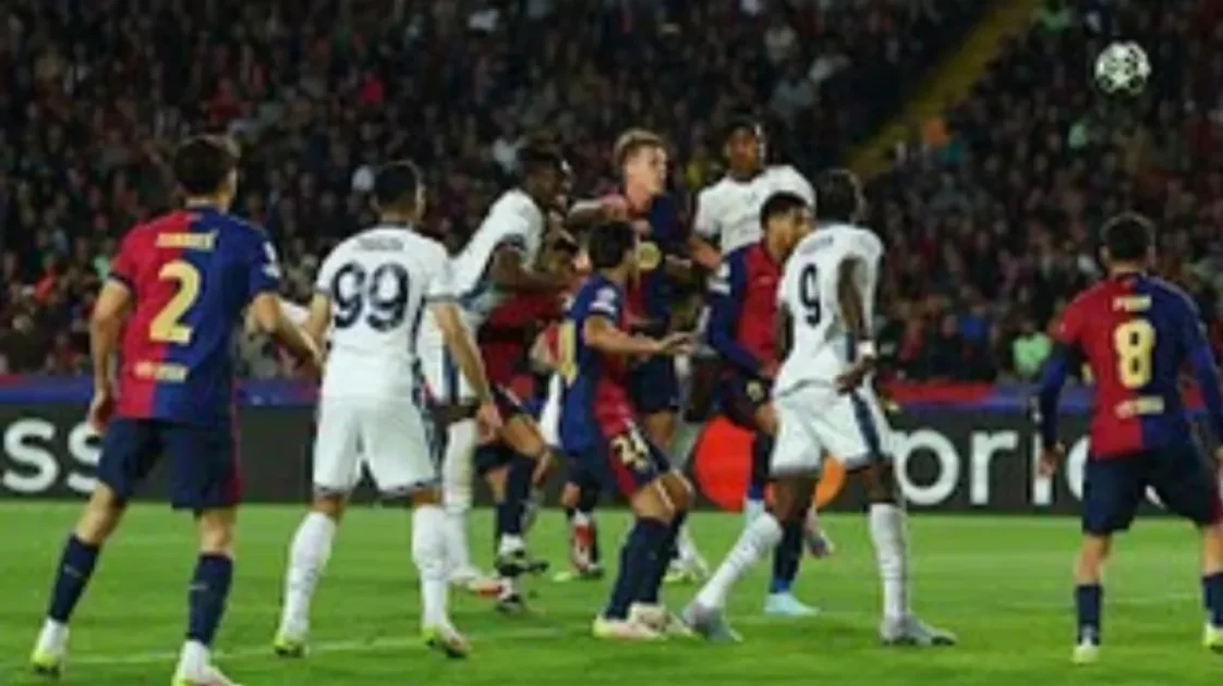 عوامل تشعل صراع إنتر ميلان وبرشلونة في دوري أبطال أوروبا