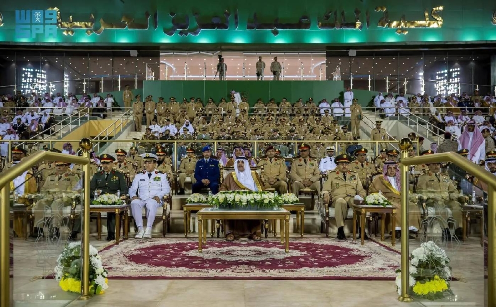 عياف يشرف على حفل تخرج الدفعة الثالثة والثمانين من طلاب كلية الملك عبد العزيز الحربية.