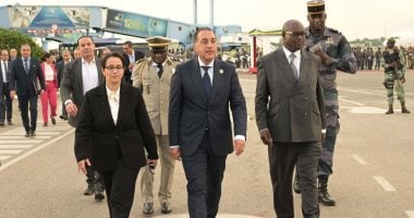 مغادرة رئيس الوزراء الجابون بعد حضوره حفل تنصيب الرئيس الجابوني بريس نجيما