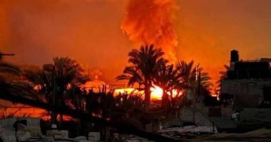 مقتل 15 شخصًا وإصابة 10 آخرين في قصف إسرائيلي لثلاث شقق سكنية غرب غزة