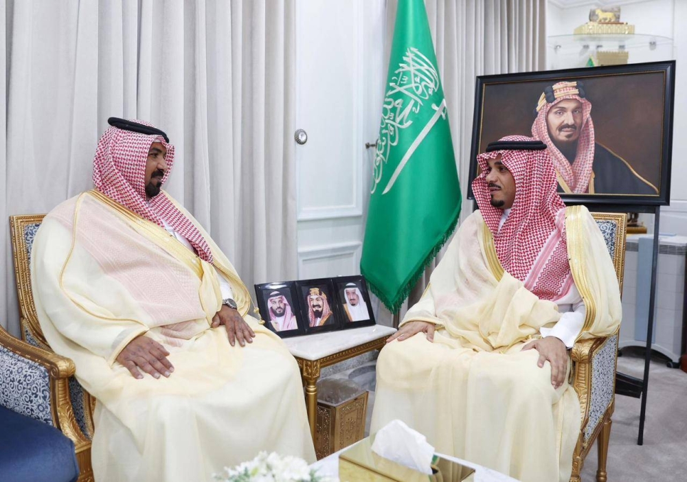 نائب أمير نجران يجتمع بمدير فرع الإدارة العامة للمجاهدين في المنطقة