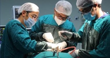 وزارة الصحة تعلن عن نجاح جراحة دقيقة لإزالة ورم من فك مريضة في مستشفى زايد التخصصي