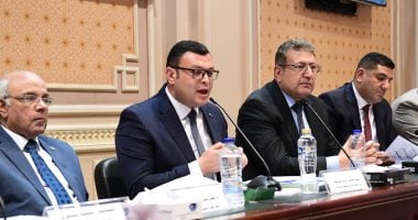 وزير الإسكان يطمئن المستأجرين: قد نحتفظ ببعض العقود للحالات غير القادرة