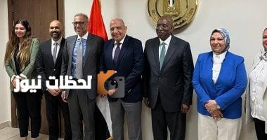 وزير الكهرباء يناقش سبل التعاون في الطاقة المتجددة مع وفد من مؤسسة التمويل الدولية