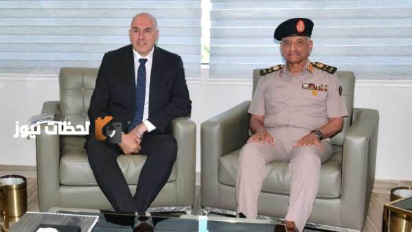 اللواء عبد المجيد صقر مع وزير دفاع ايطاليا