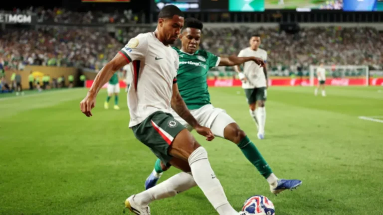 تشيلسي وفلومينيسي يتعادلان سلبياً في نصف نهائي كأس العالم للأندية