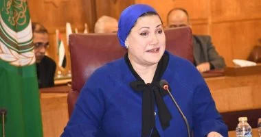 رئيسة المجلس القومي للطفولة تشيد بقرار حظر اسكوتر الاطفال في الجيزة