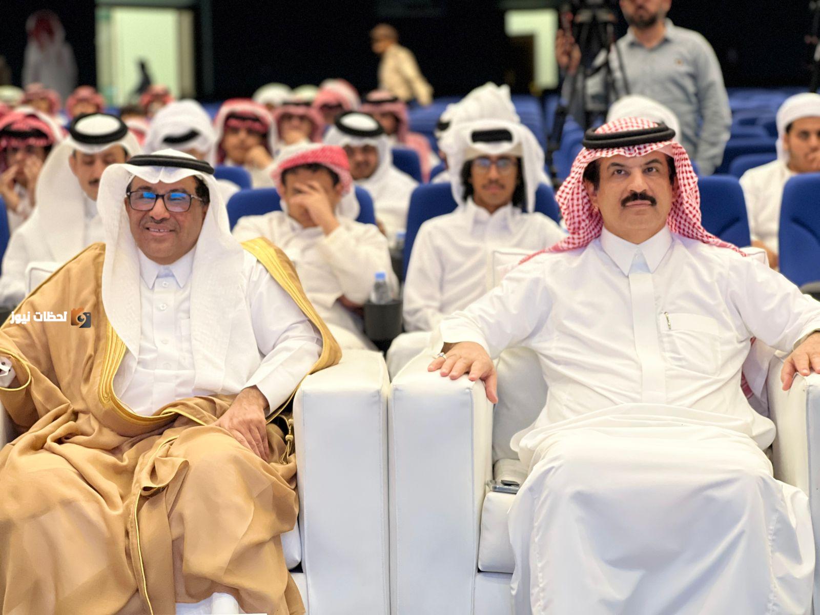 زهير والسبعان يتألقان في ختام أمسيات صيفنا هايل الشعرية بنجران المبدعة