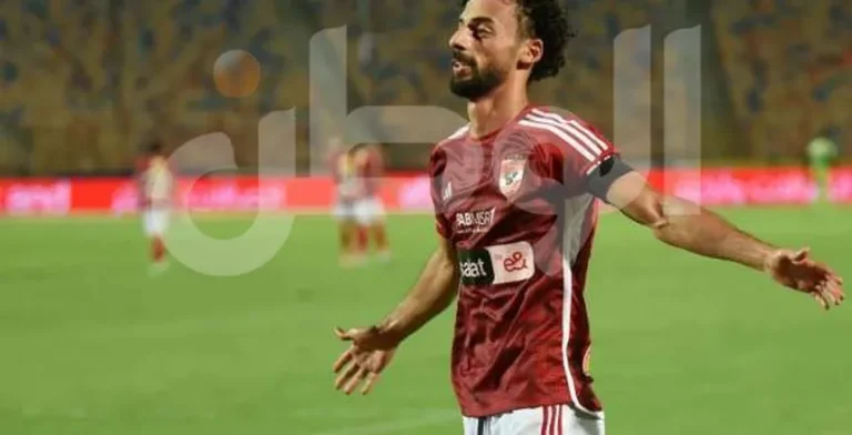 تفاصيل عرض الحزم للتعاقد مع أحمد عبد القادر ورد فعل النادي الأهلي