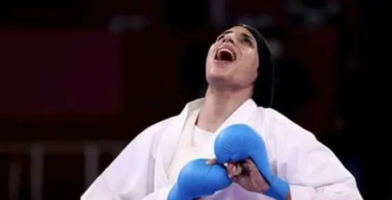 الأهلي يعلن عن توقيع عقد مع فريال أشرف لتعزيز فريق الكاراتيه